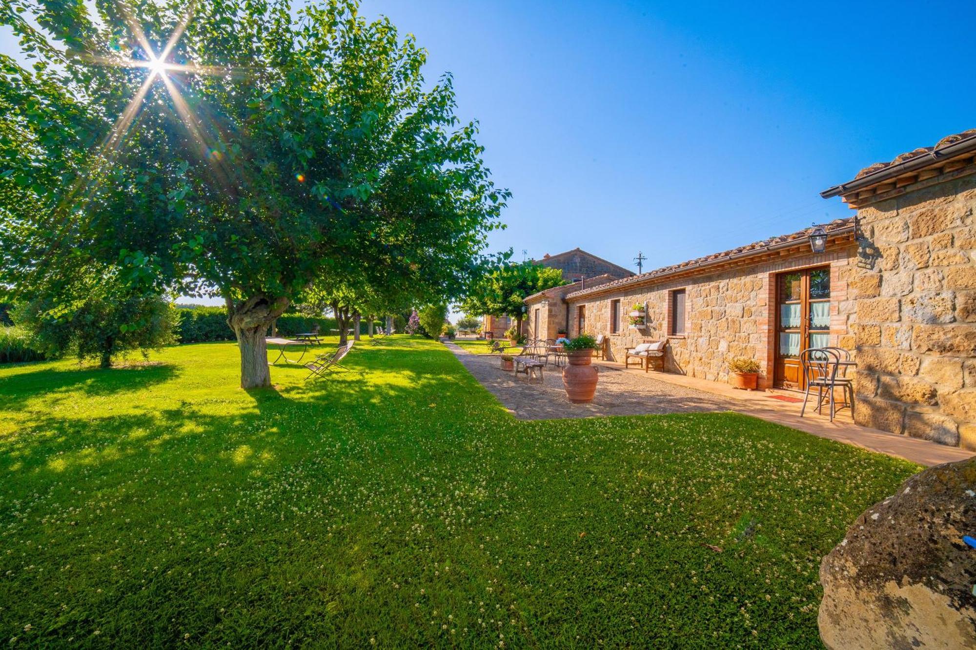 Palazzi Del Papa Pienza